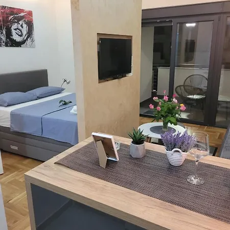 Tila 2 דירה טרביניה